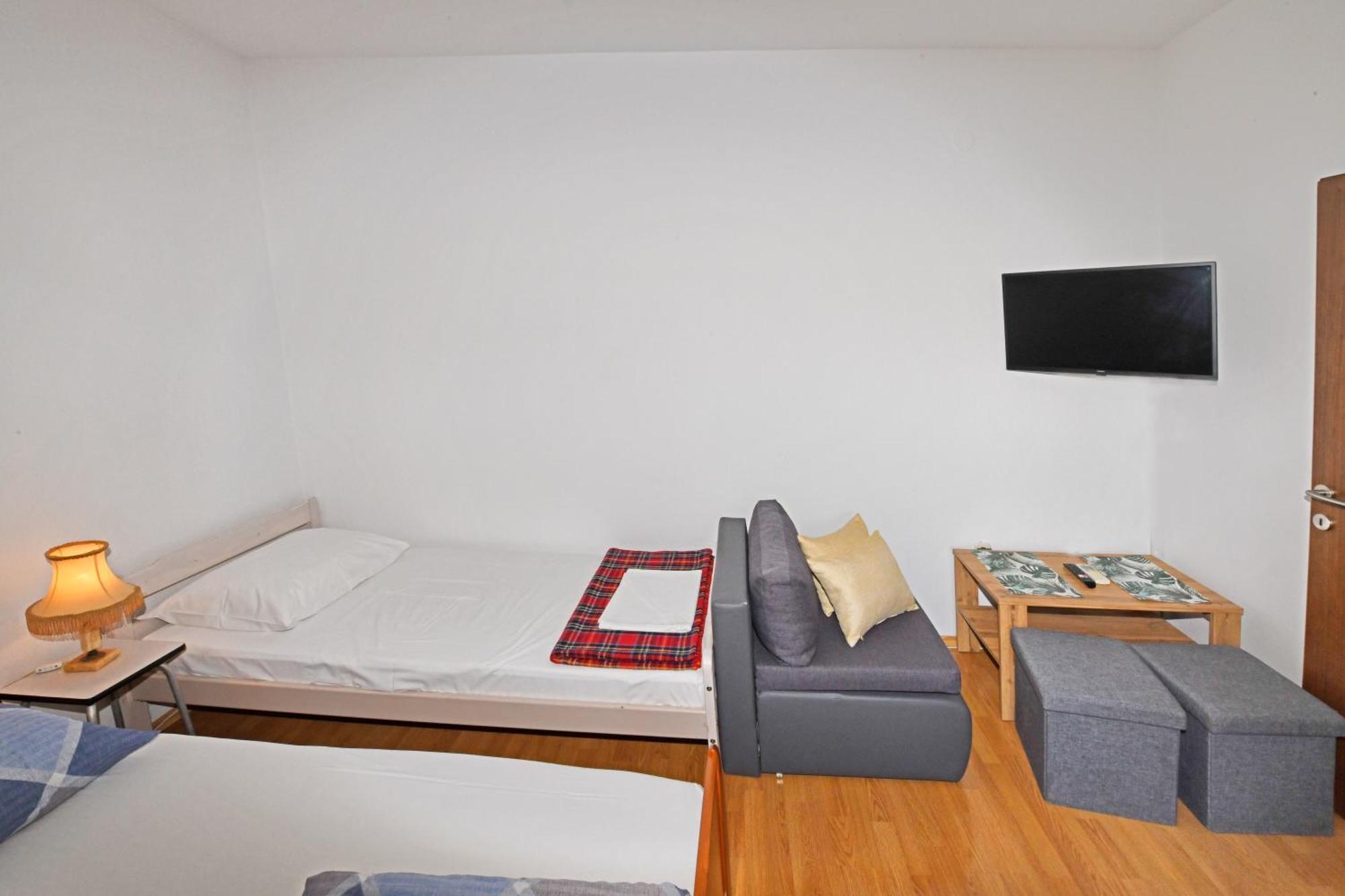 Dulabic Apartment Porec