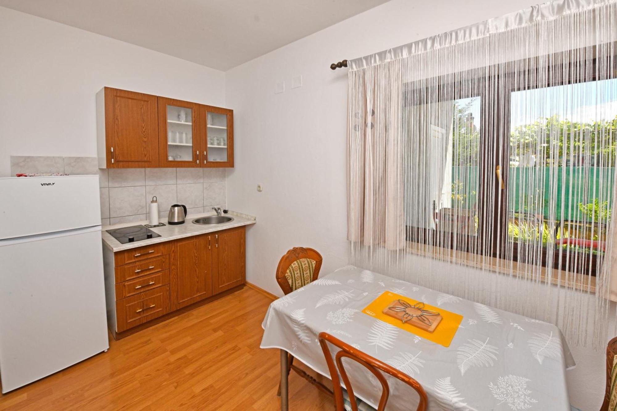 Dulabic Apartment