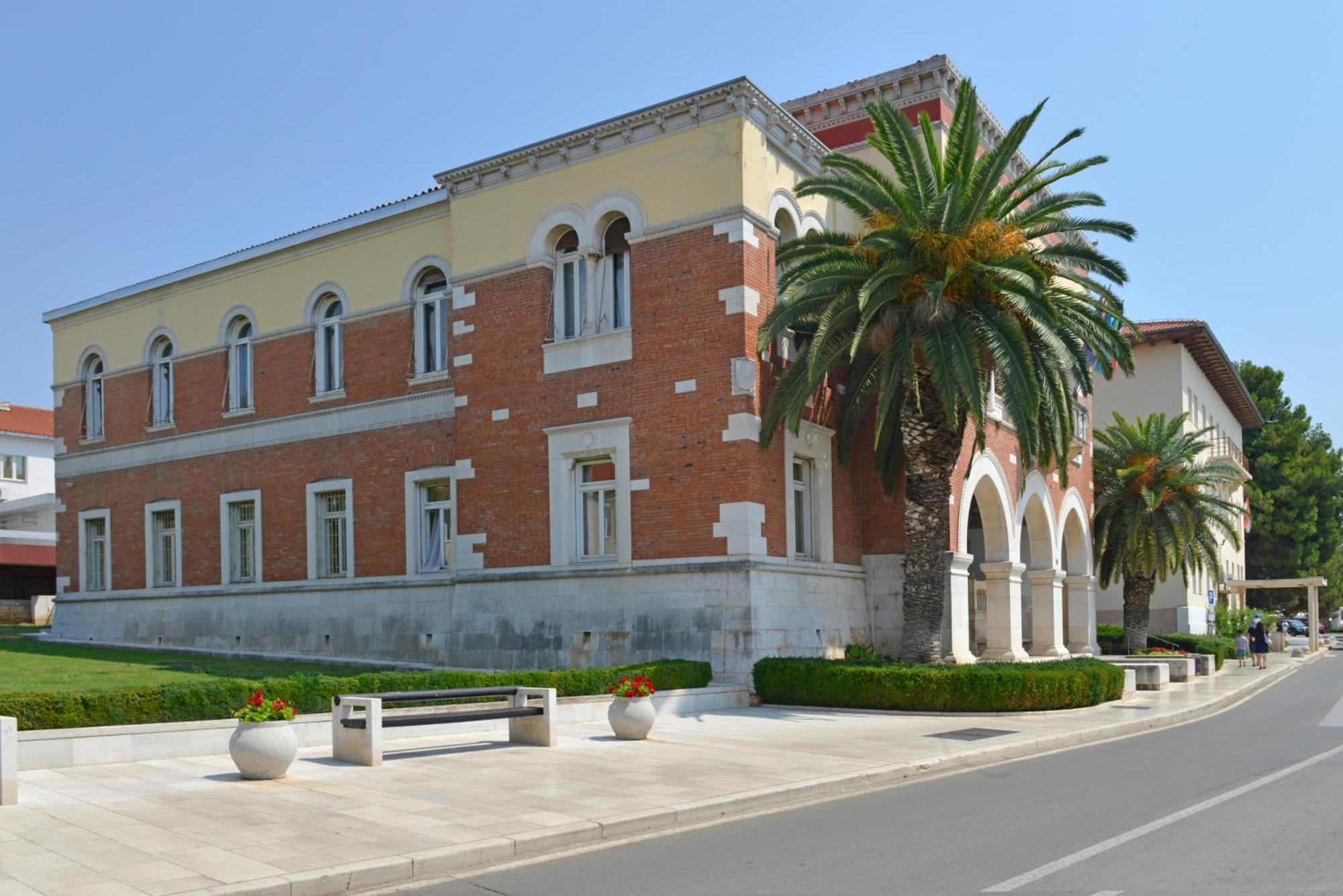 Dulabic Apartment Porec